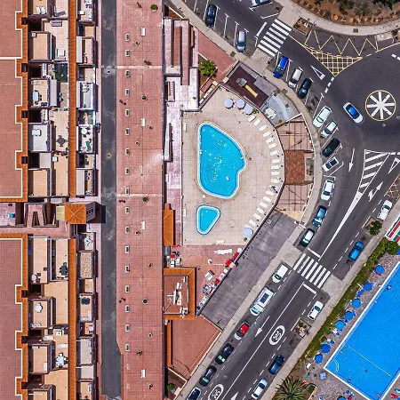 Floor View By Altamarhomes Apartament