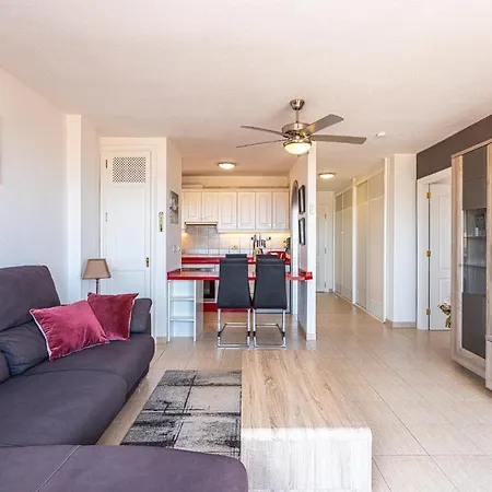 Floor View By Altamarhomes Apartament *