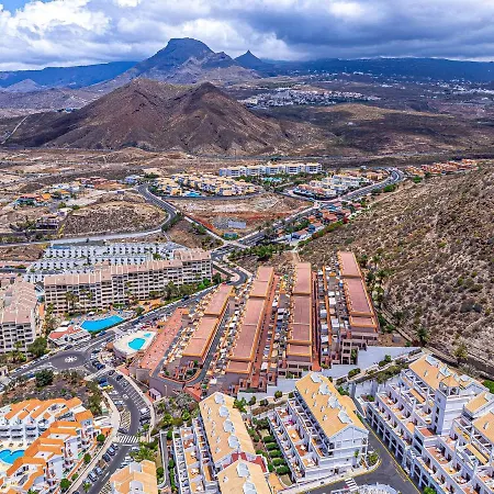 Apartament Floor View By Altamarhomes