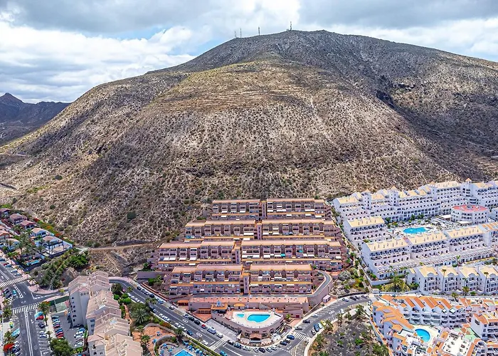 Floor View By Altamarhomes * لوس كريستيانوس