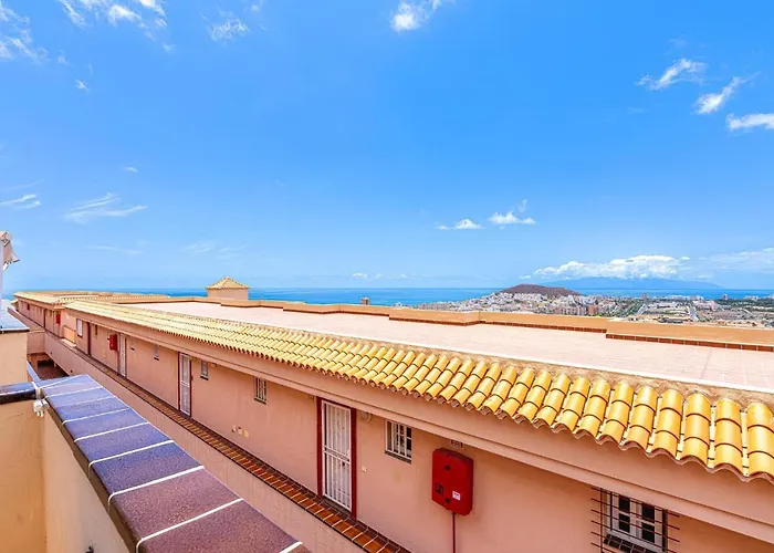 Апартаменты Floor View By Altamarhomes Лос Кристианос